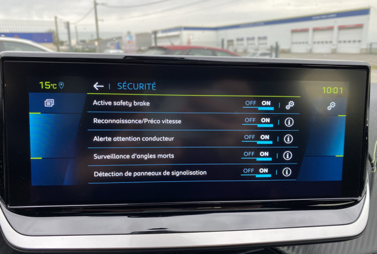 Peugeot 208 e-208 136 ch GT Electrique