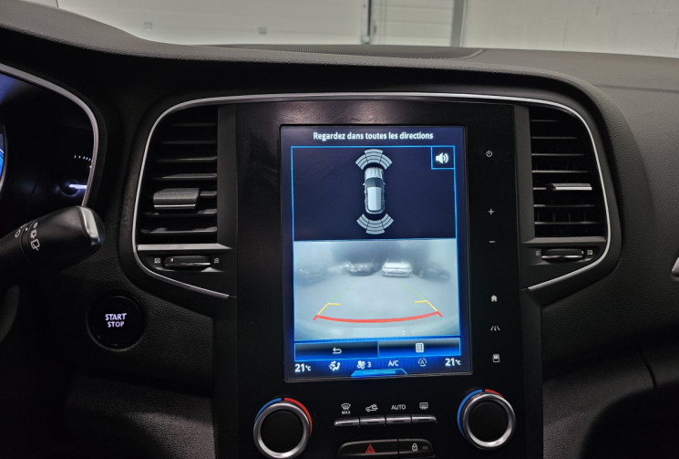 Renault Megane TCE 130 cv intens / HUD / camera