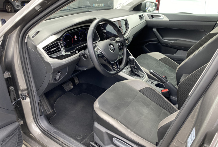 Volkswagen Polo VI 1.6 TDI 95 CV CARAT EXCLUSIVE DSG7  Boîte auto