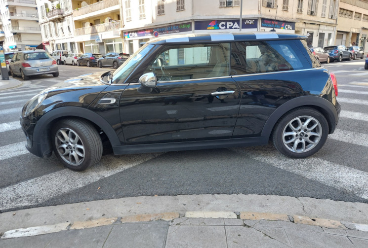 Mini Cooper 1.5 D 116 CH PACK CHILI 3 Portes entretien MINI