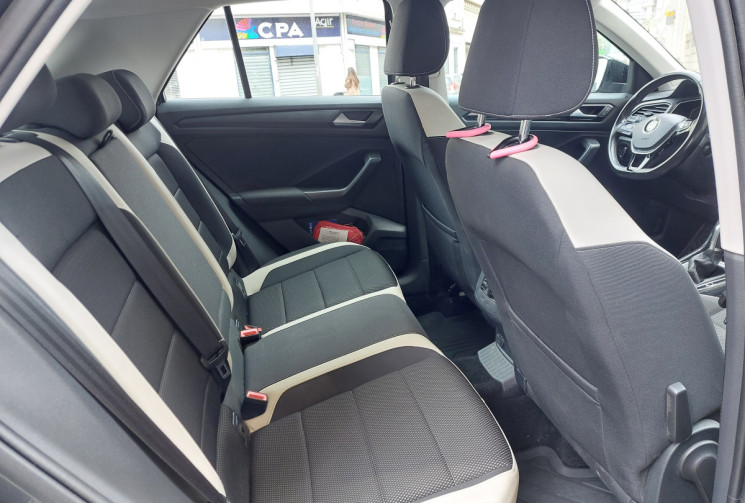 Volkswagen T-Roc 2.0 TDI 150 CH 4 MOTION CARAT dsg7