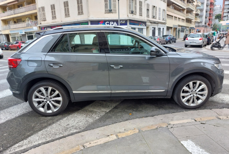 Volkswagen T-Roc 2.0 TDI 150 CH 4 MOTION CARAT dsg7