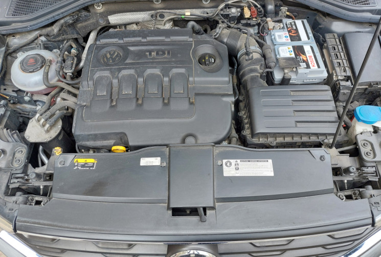 Volkswagen T-Roc 2.0 TDI 150 CH 4 MOTION CARAT dsg7