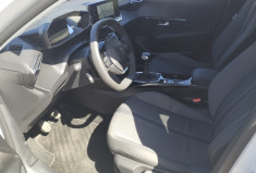 Peugeot 208 1.2 THP 100 ALLURE FAIBLE KILOMETRAGE