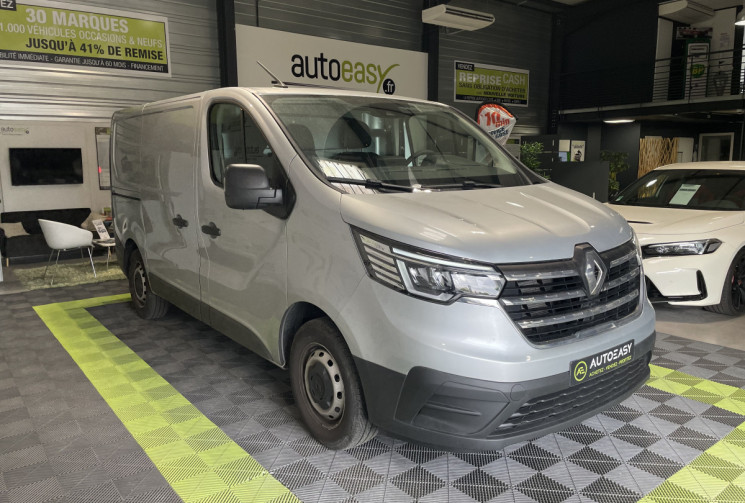 Renault TRAFIC 2.0 DCI 130 ch Grand Confort PREMIÈRE MAIN