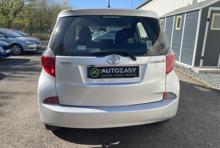 Toyota VERSO S 100 ch VVT-i Dynamic MultiDrive S