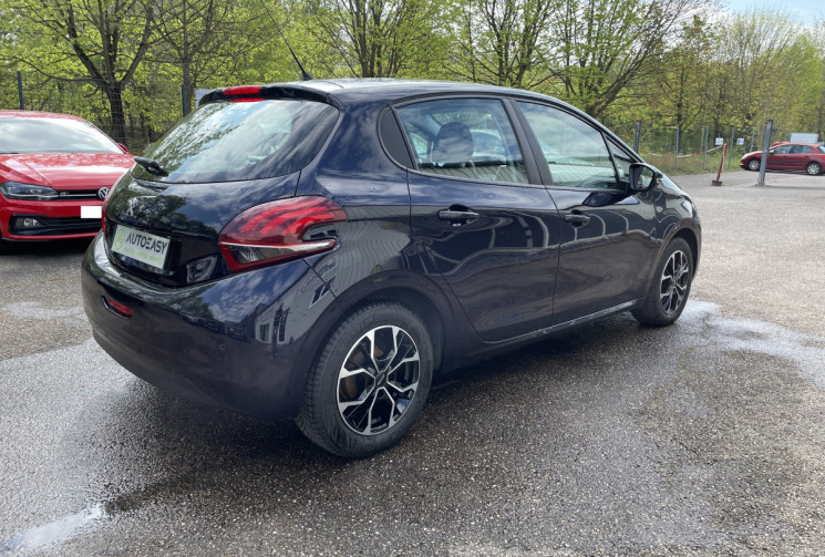 Peugeot 208  1.2 VTI 82 ch Active 5p