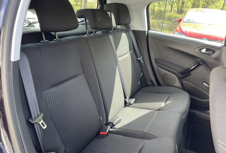 Peugeot 208  1.2 VTI 82 ch Active 5p