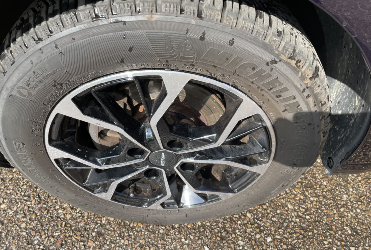 Peugeot 208  1.2 VTI 82 ch Active 5p