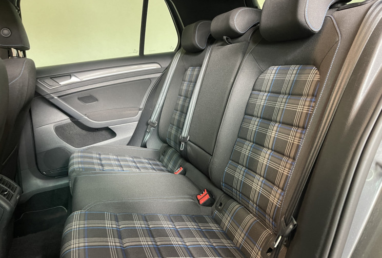 Volkswagen Golf VII GTE 1.4 TSI 204 CH HYBRIDE RECHARGEABLE DSG6
