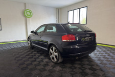 Audi A3 II 1.6 102ch S Line 3p / CRIT AIR 2