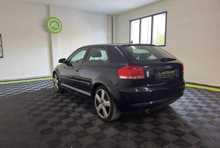 Audi A3 II 1.6 102ch S Line 3p / CRIT AIR 2