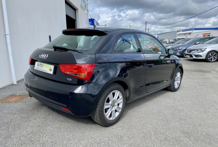 Audi A1 1.6 TDI 90 CV AMBITION 