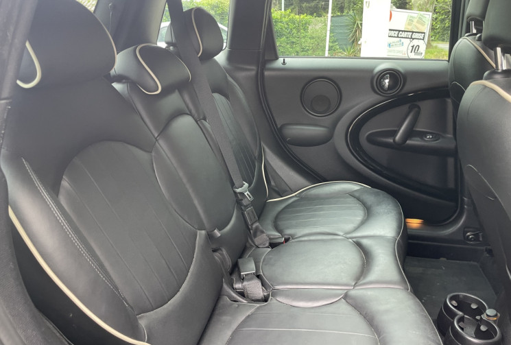 Mini Countryman COOPER S 190 ALL4 Red Hot Chili * En Stock / Toit Ouvrant / GPS