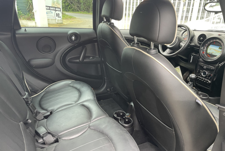 Mini Countryman COOPER S 190 ALL4 Red Hot Chili * En Stock / Toit Ouvrant / GPS