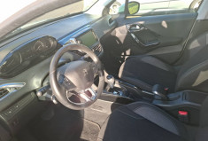 Peugeot 2008  1.2 THP Puretech 12V FAP S&S  110 cv Signature 