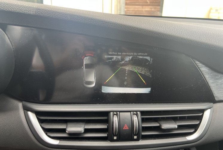 Alfa Romeo Giulia  2.2 JTD AT8 190 cv Ti