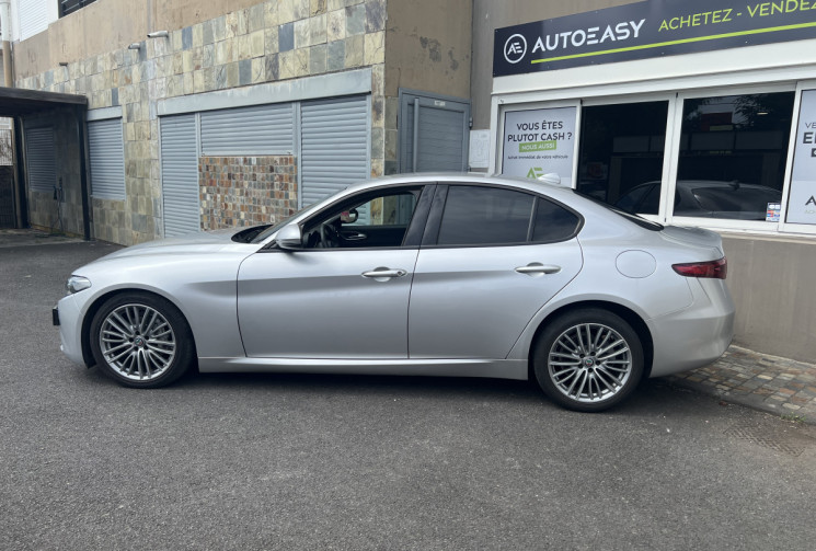 Alfa Romeo Giulia  2.2 JTD AT8 190 cv Ti