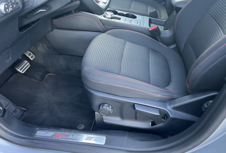 Ford Kuga III 1.5 EcoBlue 120ch ST-Line Powershift 