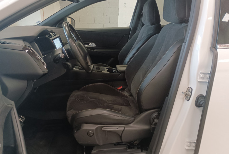 DS DS 7 Crossback 1.6 THP 16V S&S 180 cv Boîte auto performance line