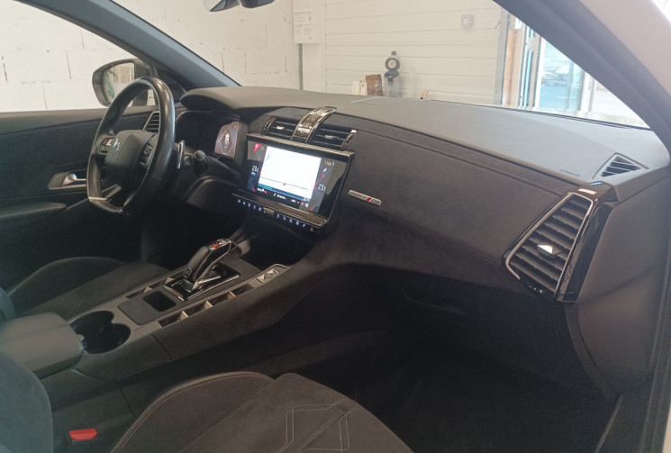DS DS 7 Crossback 1.6 THP 16V S&S 180 cv Boîte auto performance line
