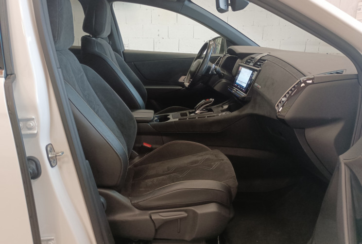 DS DS 7 Crossback 1.6 THP 16V S&S 180 cv Boîte auto performance line