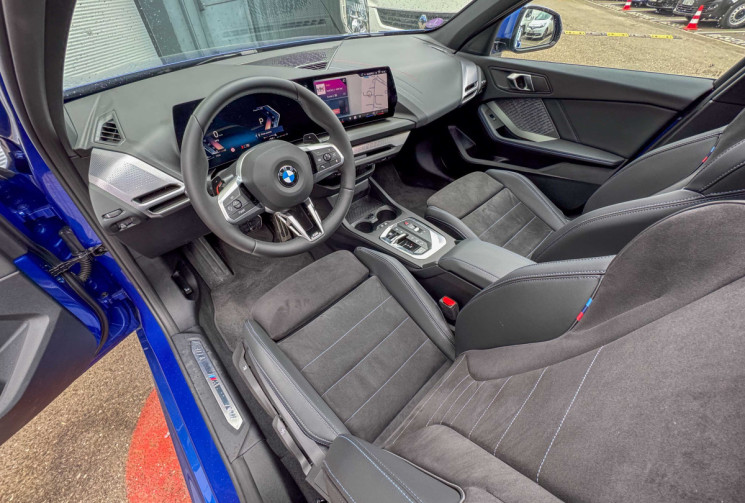 BMW Série 1 120i 170cv M Sport toit ouvrant ALCANTARA GARANTIE 4 ans F40 DCT7
