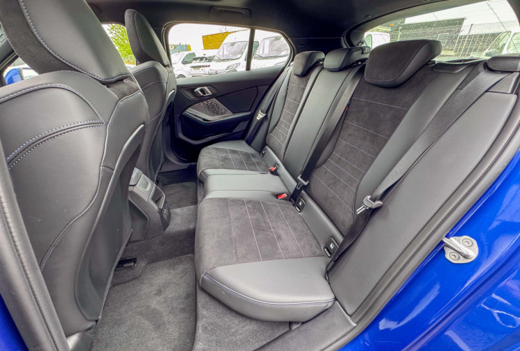 BMW Série 1 120i 170cv M Sport toit ouvrant ALCANTARA GARANTIE 4 ans F40 DCT7
