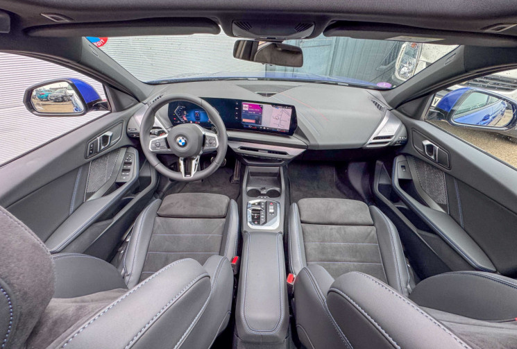 BMW Série 1 120i 170cv M Sport toit ouvrant ALCANTARA GARANTIE 4 ans F40 DCT7