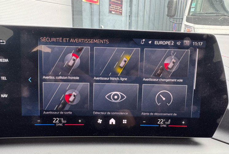 BMW Série 1 120i 170cv M Sport toit ouvrant ALCANTARA GARANTIE 4 ans F40 DCT7