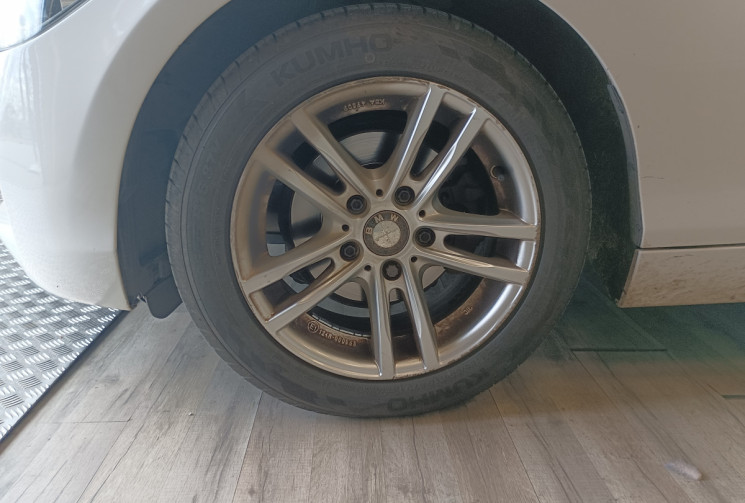 BMW Série 1 (F20) 5 portes 118d 2.0 d 16V DPF 143 cv