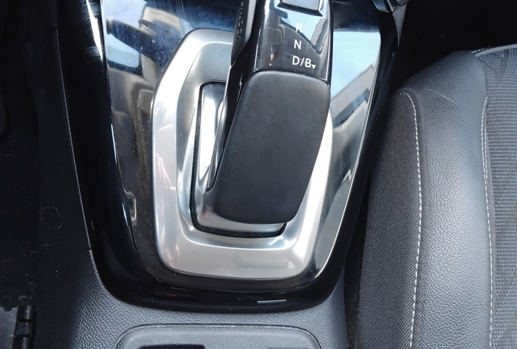 Opel Corsa e 136 ch Elegance - Caméra - CarPlay -