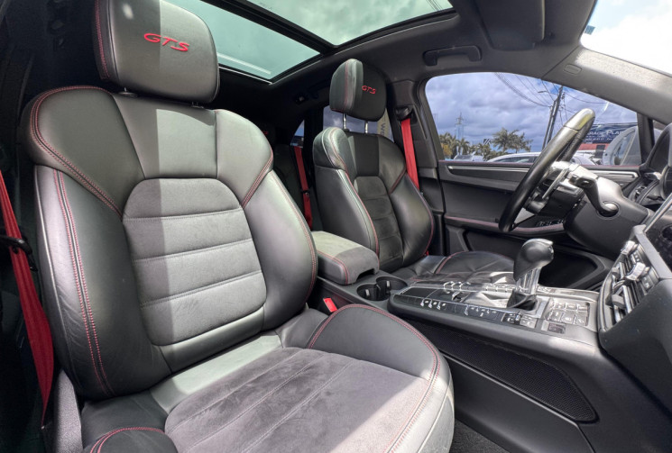 Porsche Macan GTS Phase 2 2.9 V6 24V BI-Turbo AWD PDK 380 cv Boîte auto // Première main