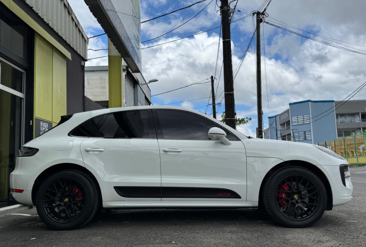 Porsche Macan GTS Phase 2 2.9 V6 24V BI-Turbo AWD PDK 380 cv Boîte auto // Première main