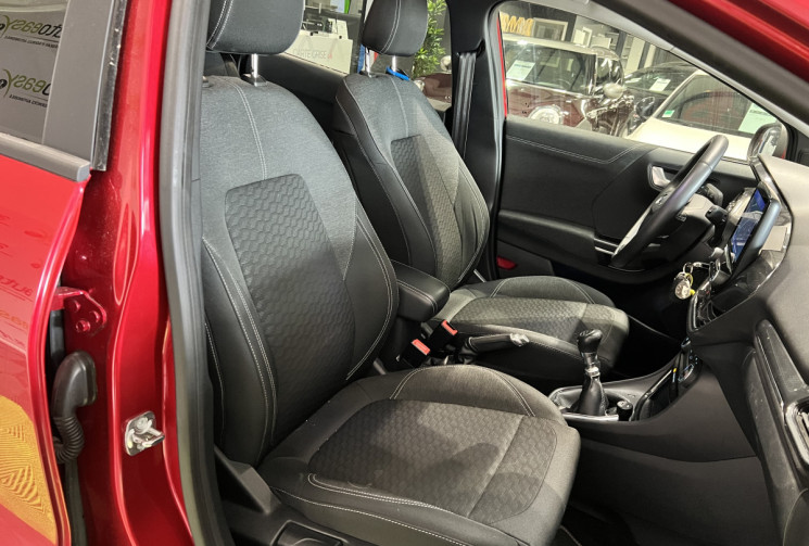 Ford Puma 1.0 EcoBoost 125 ch mHEV Titanium