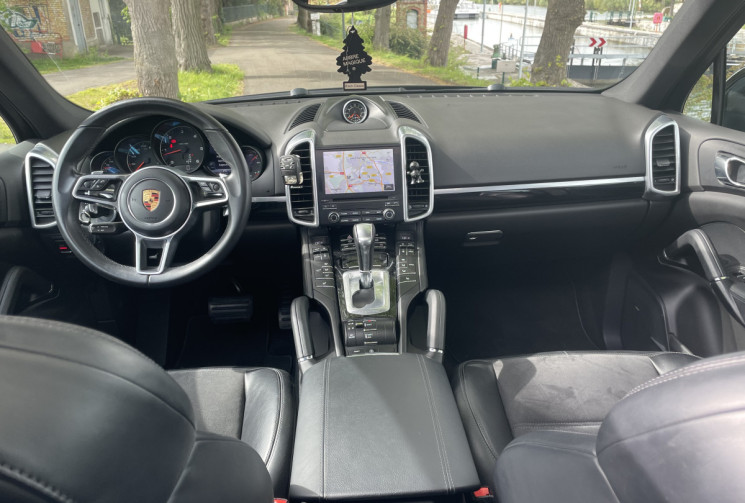 Porsche Cayenne 3.0 DIESEL V6 PLATINUM EDITION BOSE 262 ENTRETIEN COMPLET PORSCHE
