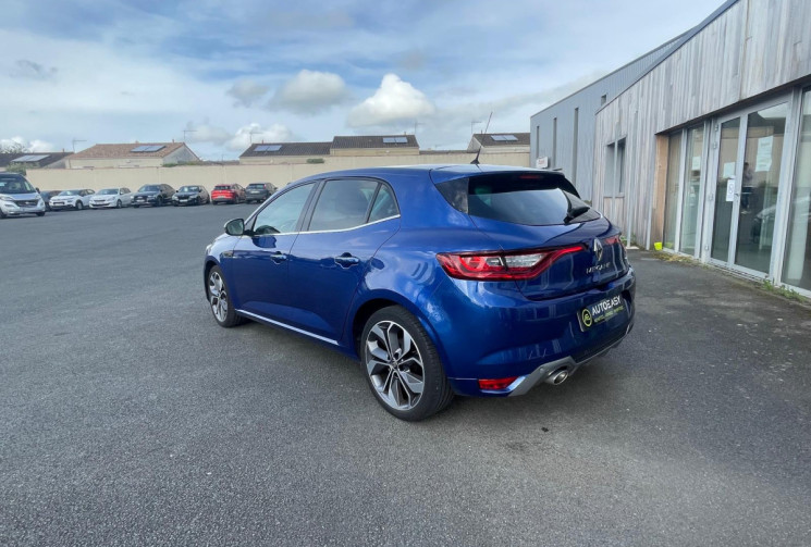 Renault Megane IV HATCHBACK 1.3 TCe -140 GT LINE - BON ETAT - GARANTIE 12 MOIS 
