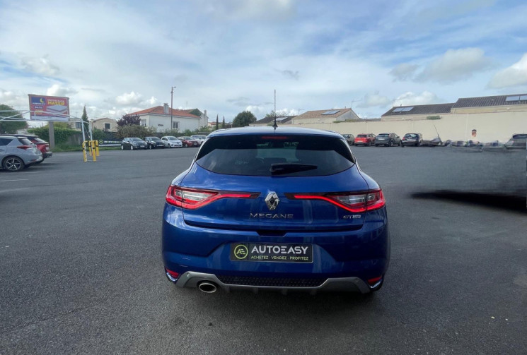 Renault Megane IV HATCHBACK 1.3 TCe -140 GT LINE - BON ETAT - GARANTIE 12 MOIS 