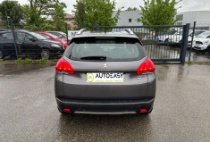 Peugeot 2008  92 CH / ALLURE / GRIP CONTROL /PREMIERE MAIN 