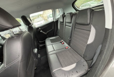 Peugeot 2008  92 CH / ALLURE / GRIP CONTROL /PREMIERE MAIN 