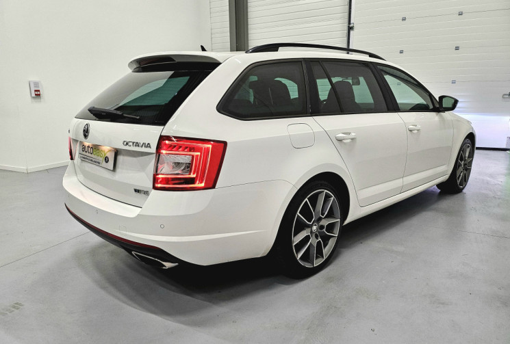 Skoda Octavia combi rs 2.0 220 cv / canton / 1° main / origine france