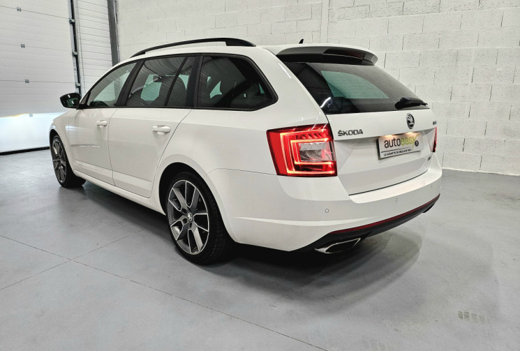 Skoda Octavia combi rs 2.0 220 cv / canton / 1° main / origine france