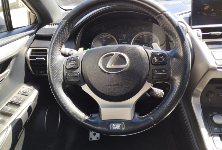 Lexus NX 300H 4WD 197 F SPORT BVA batterie neuve