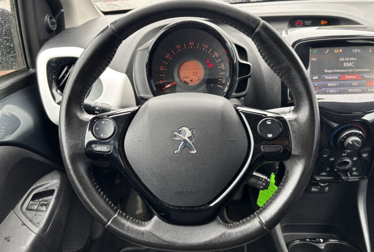 Peugeot 108 1.2l 82 ch STYLE 5p 