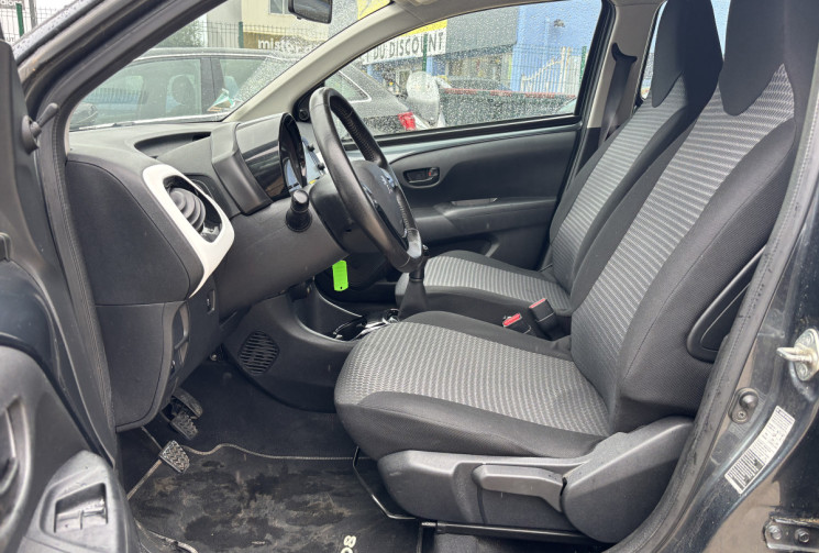 Peugeot 108 1.2l 82 ch STYLE 5p 