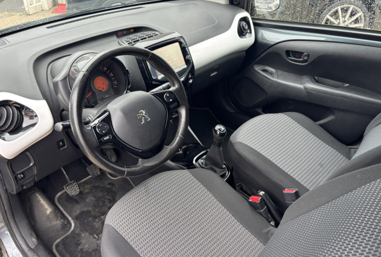 Peugeot 108 1.2l 82 ch STYLE 5p 