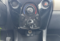 Peugeot 108 1.2l 82 ch STYLE 5p 