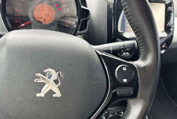 Peugeot 108 1.2l 82 ch STYLE 5p 