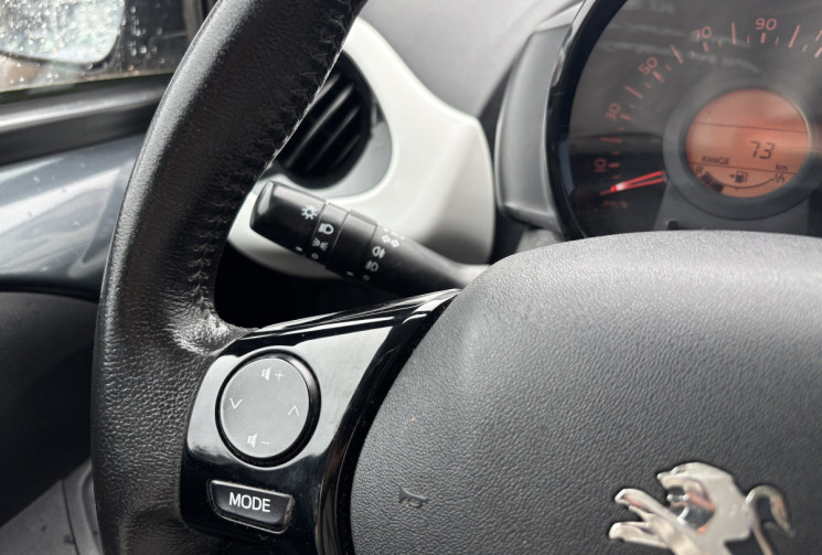 Peugeot 108 1.2l 82 ch STYLE 5p 