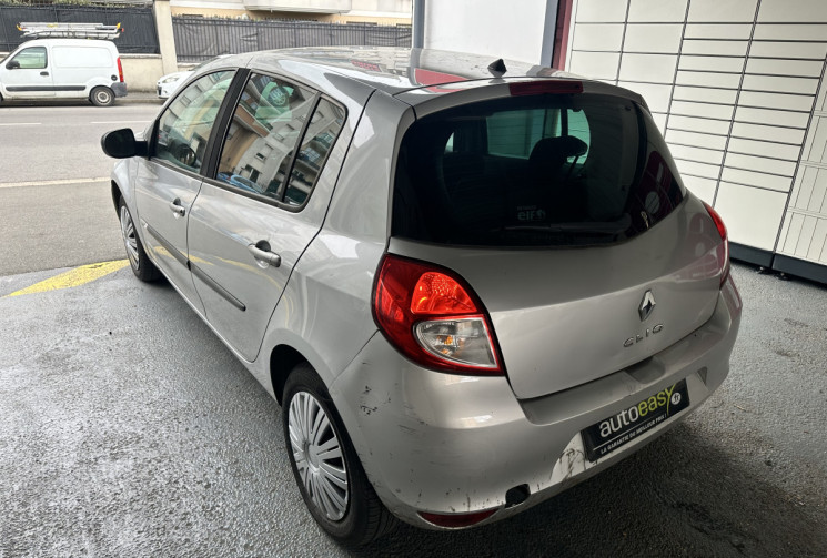 Renault Clio  III 1.5 DCI 68 